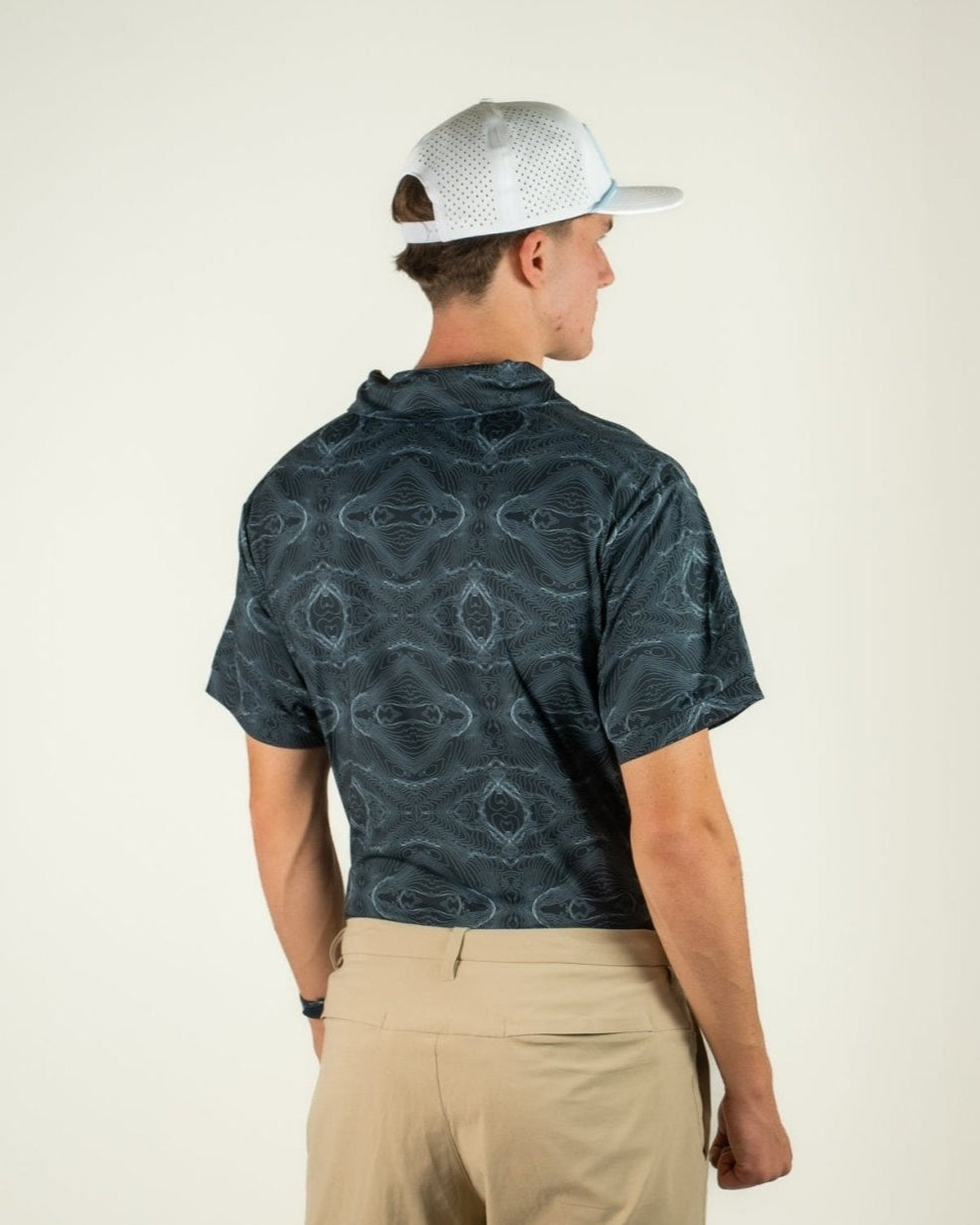 Liney Lip Out Polo - Axxa golf